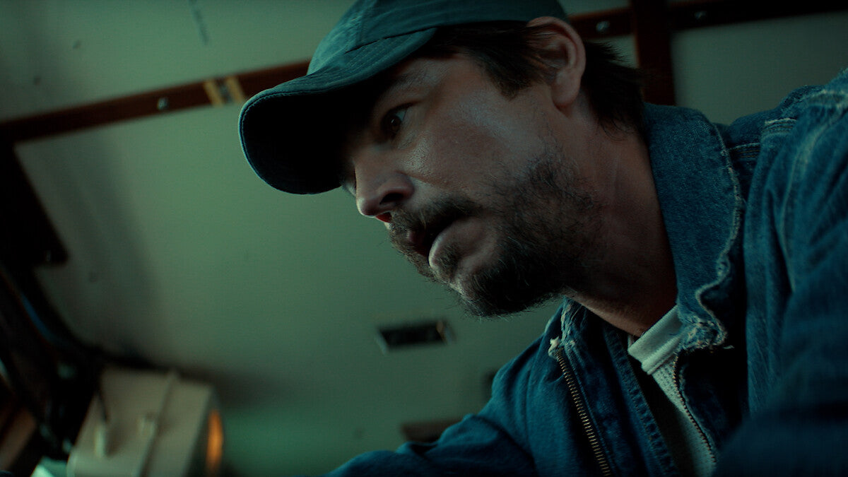 Josh Hartnett as Calvin Penney in Netflix's Below, a Newfoundland-set thriller