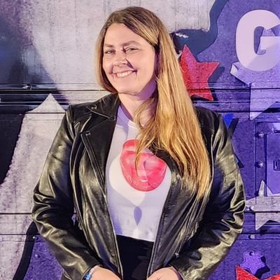 Tessa Smith, Mama’s Geeky film and television critic whose Haunted Hotel Season 2 review is listed on Rotten Tomatoes