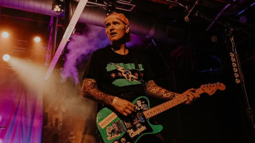 Chad Gilbert performing with New Found Glory