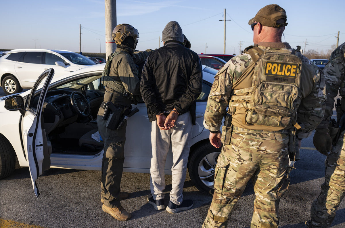 Federal enforcement in suburban Chicago — contextual photo